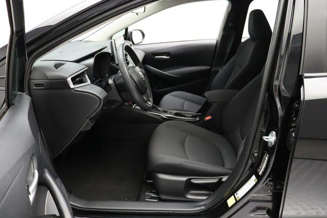 Photo of 2021 Black Sand Pearl Toyota Corolla