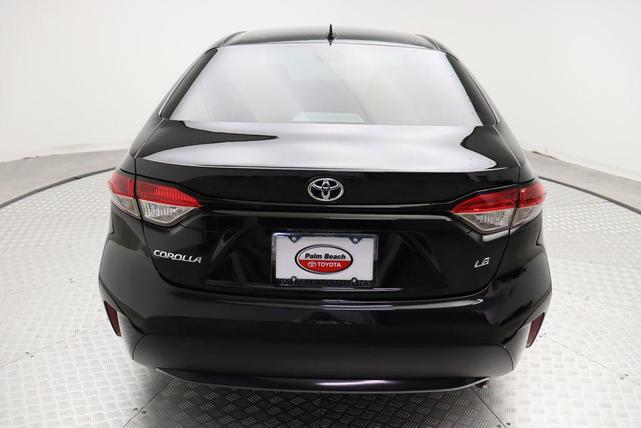 Photo of 2021 Black Sand Pearl Toyota Corolla