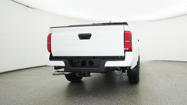 Photo of 2025 Ice Cap Toyota Tacoma