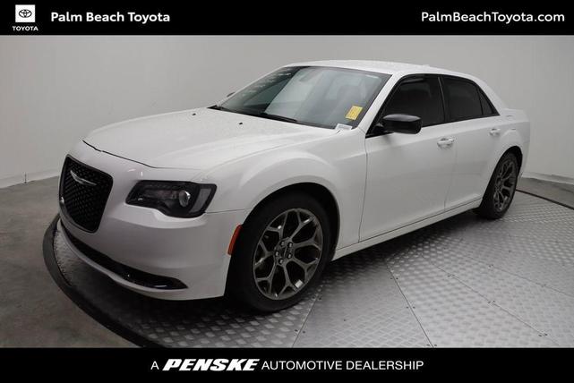 2018 Chrysler 300