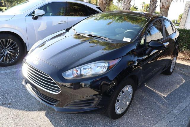 Photo of 2019 SHADOW BLACK Ford Fiesta