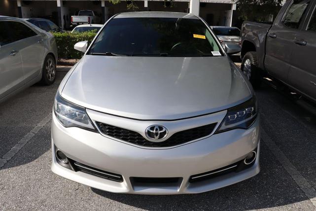 Photo of 2013 Classic Silver Metallic Toyota Camry