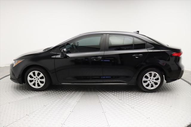 Photo of 2024 Midnight Black Metallic Toyota Corolla
