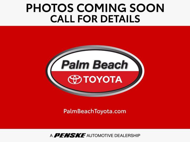 Photo of 2023 Celestite Toyota Corolla