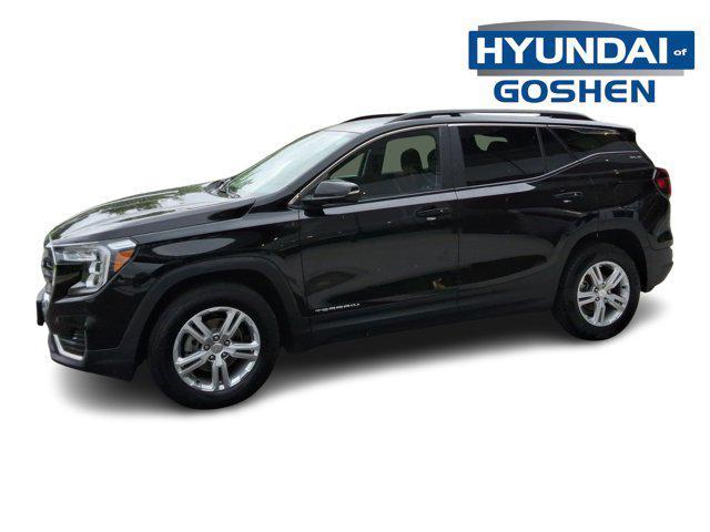 Photo of 2022 Ebony Twilight Metallic GMC Terrain