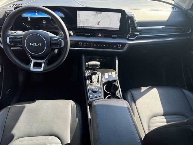 Photo of 2023 Wolf Gray Kia Sportage