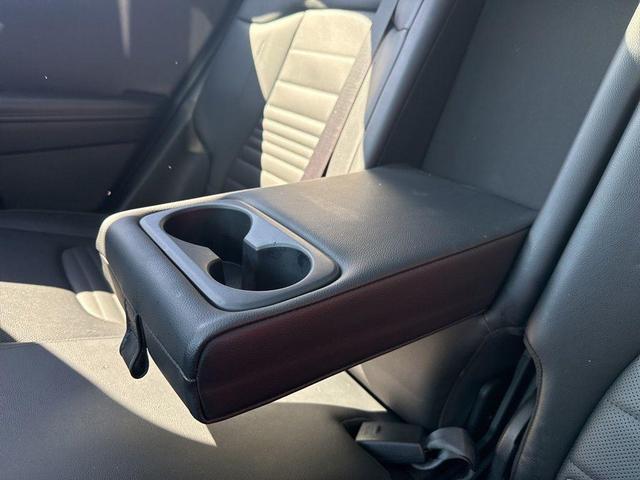 Photo of 2023 Wolf Gray Kia Sportage