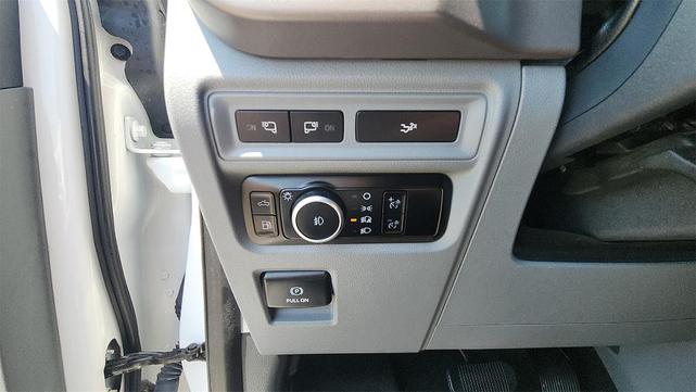 Photo of 2024 Oxford White Ford F-150