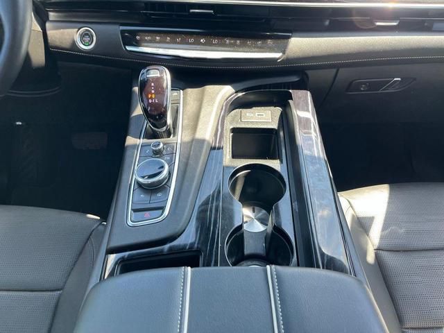 Photo of 2023 Crystal White Tricoat Cadillac Escalade