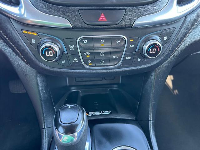Photo of 2020 Cayenne Orange Metallic Chevrolet Equinox