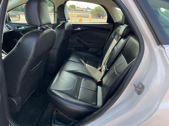 Photo of 2015 White Platinum Metallic Tri-Coat Ford Focus
