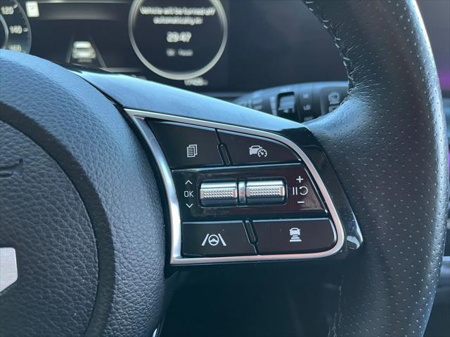 Photo of 2024 Fusion Black Kia Seltos