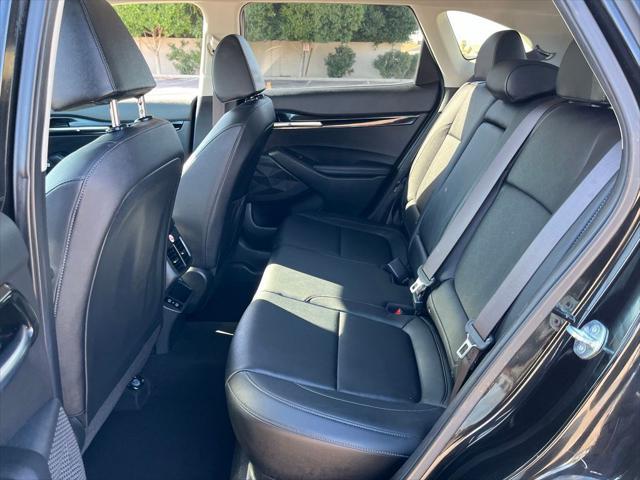 Photo of 2024 Fusion Black Kia Seltos
