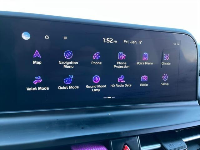 Photo of 2024 Fusion Black Kia Seltos