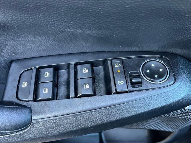 Photo of 2024 Fusion Black Kia Seltos