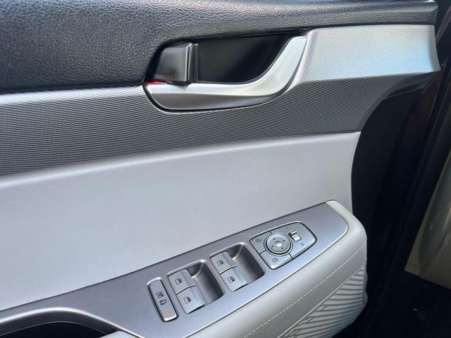 Photo of 2022 Sierra Burgundy Hyundai PALISADE