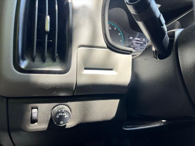 Photo of 2020 Summit White Chevrolet Colorado