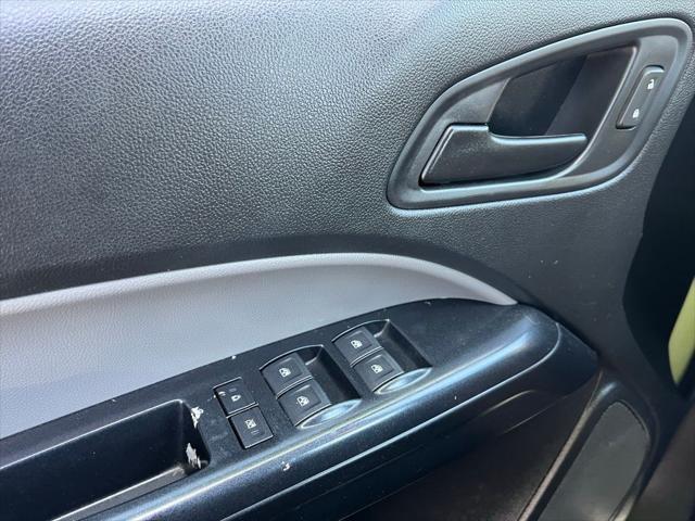 Photo of 2020 Summit White Chevrolet Colorado