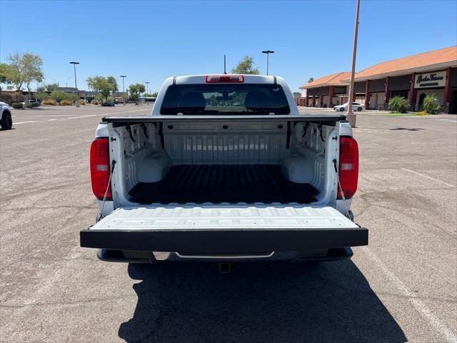 Photo of 2020 Summit White Chevrolet Colorado