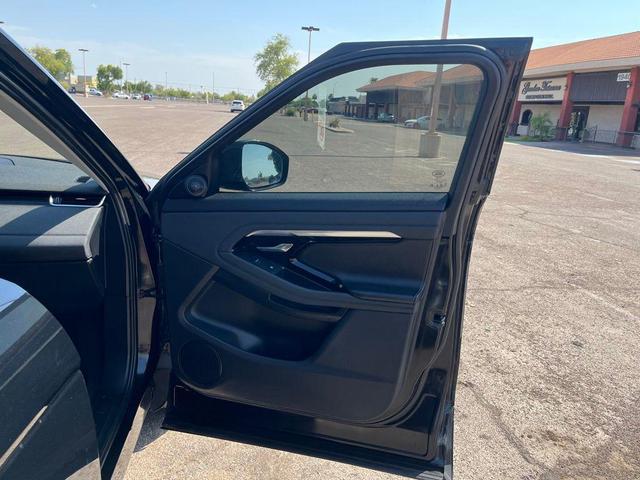 Photo of 2021 Santorini Black Metallic Land Rover Range Rover Evoque