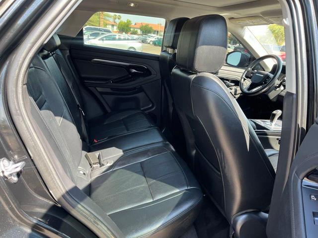 Photo of 2021 Santorini Black Metallic Land Rover Range Rover Evoque
