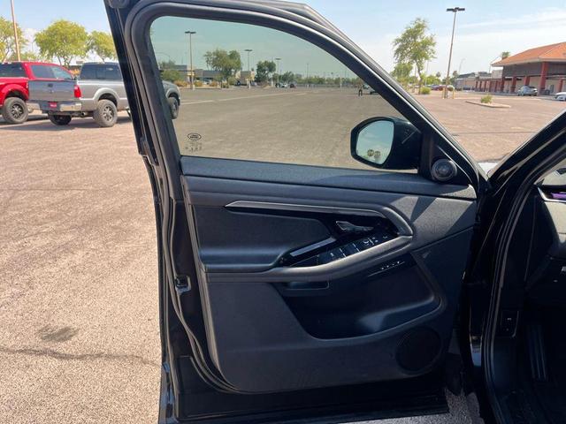 Photo of 2021 Santorini Black Metallic Land Rover Range Rover Evoque