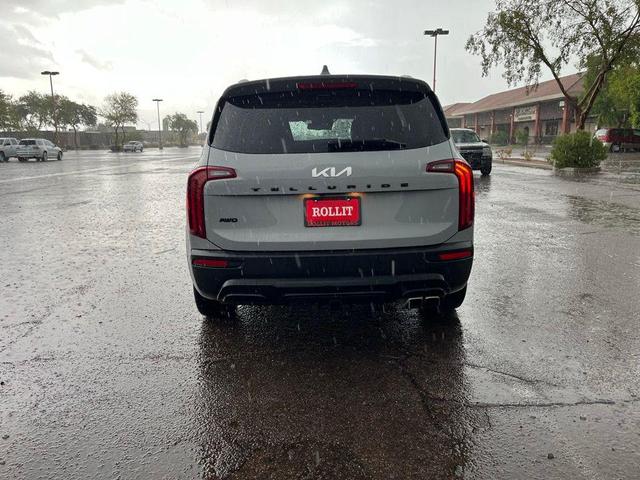 Photo of 2022 Wolf Gray Kia Telluride
