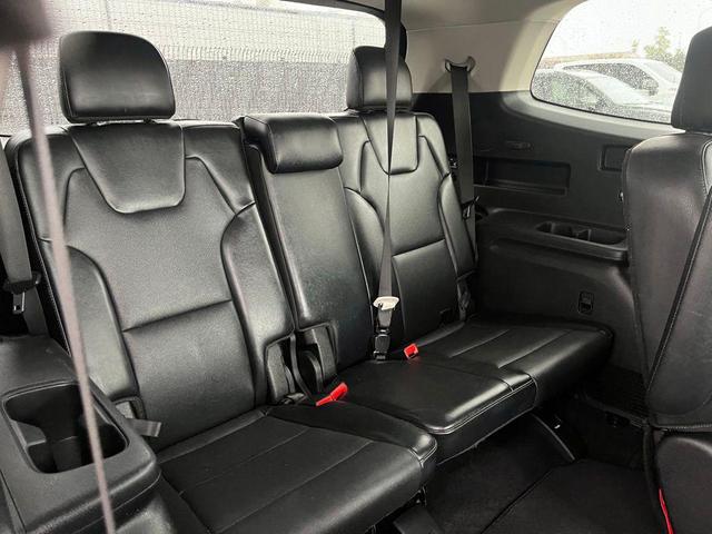 Photo of 2022 Wolf Gray Kia Telluride