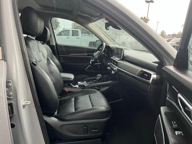 Photo of 2022 Wolf Gray Kia Telluride