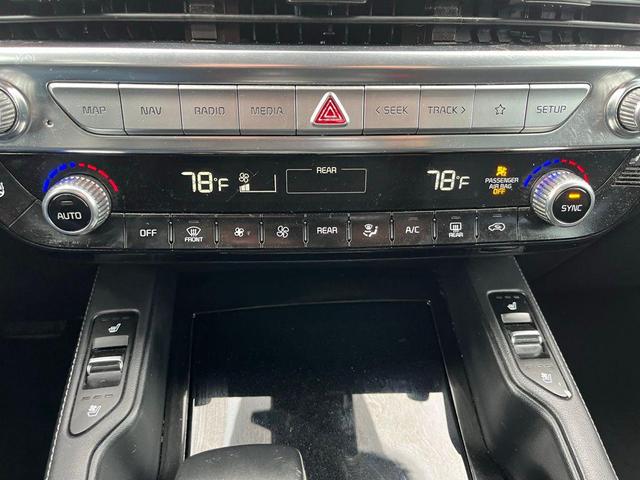 Photo of 2022 Wolf Gray Kia Telluride