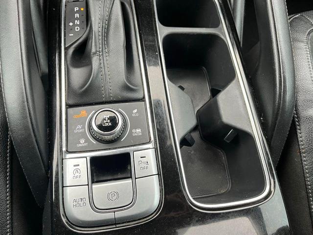Photo of 2022 Wolf Gray Kia Telluride