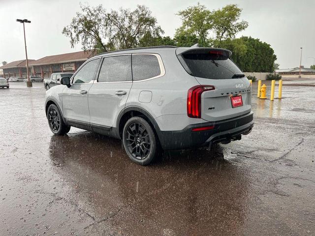 Photo of 2022 Wolf Gray Kia Telluride