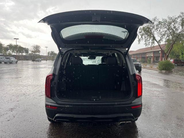 Photo of 2022 Wolf Gray Kia Telluride