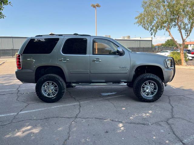 Photo of 2009 Graystone Metallic Chevrolet Tahoe