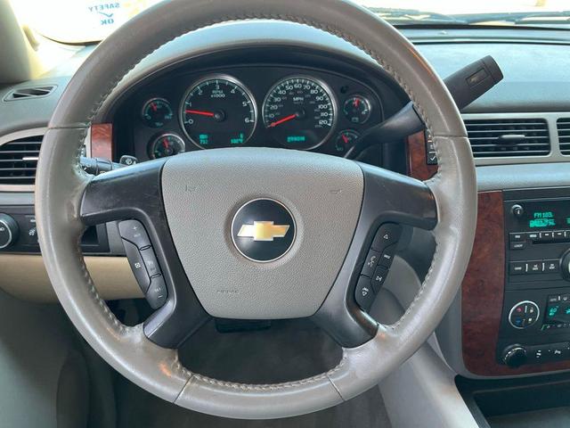 Photo of 2009 Graystone Metallic Chevrolet Tahoe