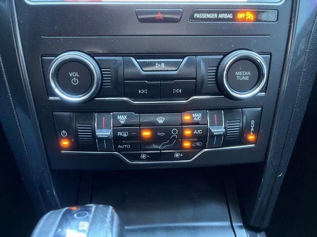 Photo of 2018 Blue Metallic Ford Explorer