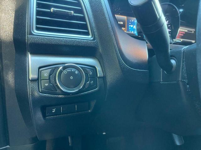 Photo of 2018 Blue Metallic Ford Explorer