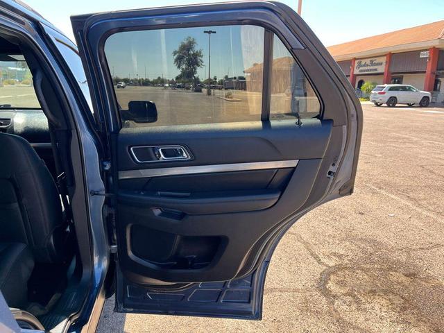 Photo of 2018 Blue Metallic Ford Explorer