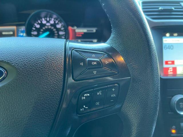 Photo of 2018 Blue Metallic Ford Explorer