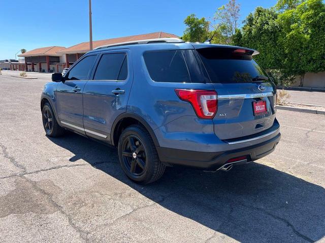 Photo of 2018 Blue Metallic Ford Explorer
