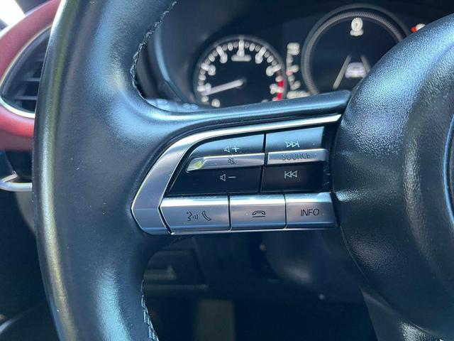 Photo of 2021 Snowflake White Pearl Mica Mazda Mazda3