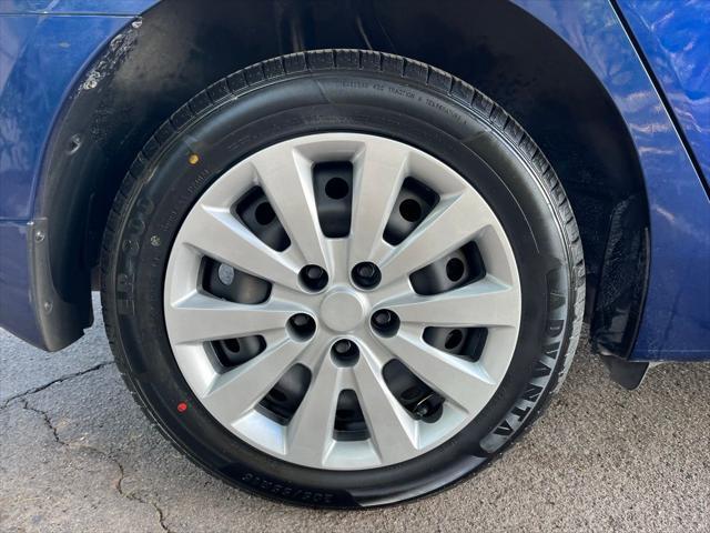 Photo of 2016 Deep Blue Pearl Nissan Sentra