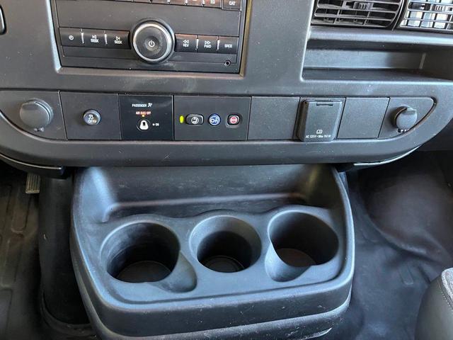 Photo of 2021 Summit White GMC Savana 3500