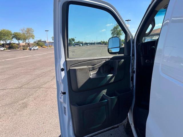Photo of 2021 Summit White GMC Savana 3500