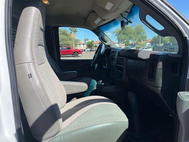 Photo of 2021 Summit White GMC Savana 3500