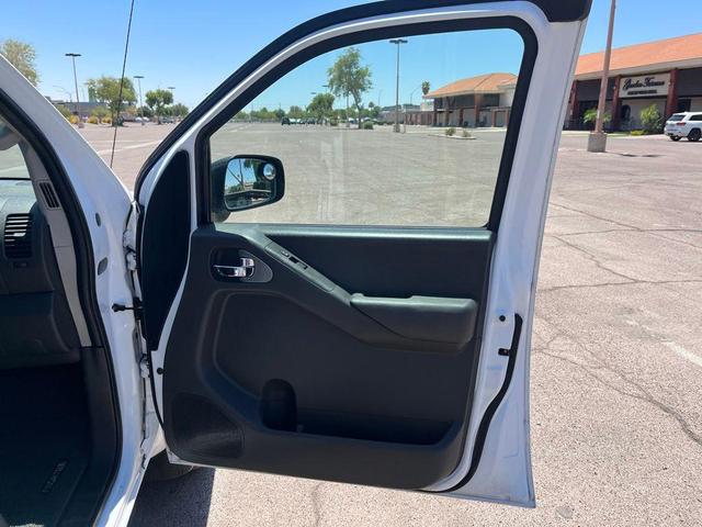 Photo of 2012 Avalanche Nissan Frontier