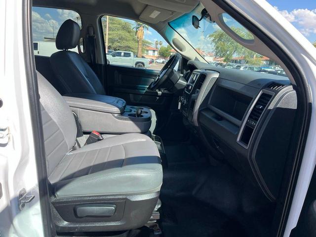 Photo of 2016 Black Clearcoat RAM 1500