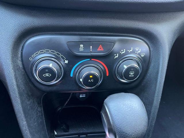 Photo of 2016 Go Mango Dodge Dart