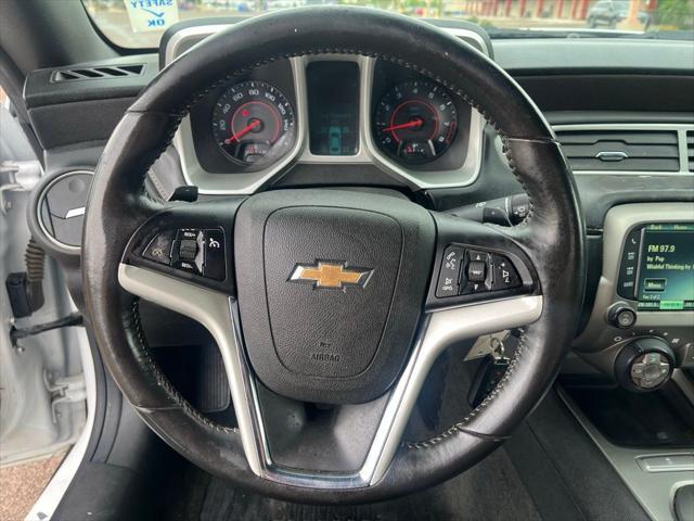 Photo of 2014 Summit White Chevrolet Camaro