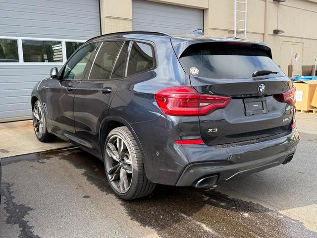 Photo of 2021 Carbon Black Metallic BMW X3